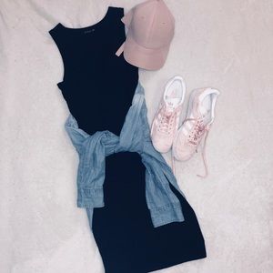 🔺SOLD🔺Cotton On Black Body Con ‘Lena’ Midi Dress